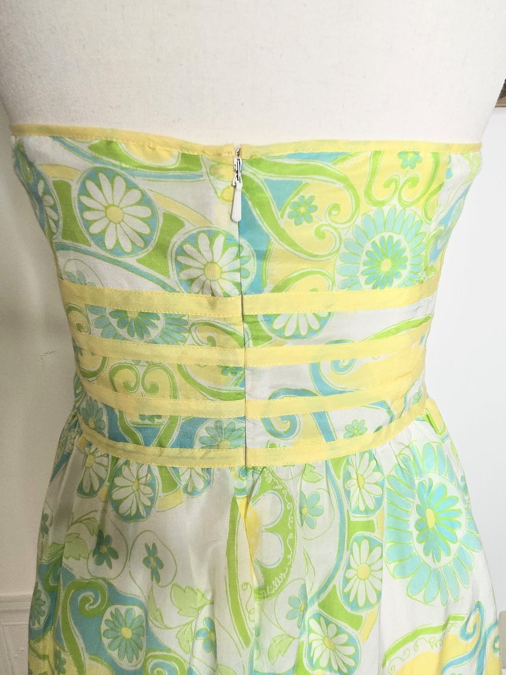 Lilly Pulitzer Katrina Dress White Label Fountain of Youth Cottagecore  Size 4 - Picture 5 of 14